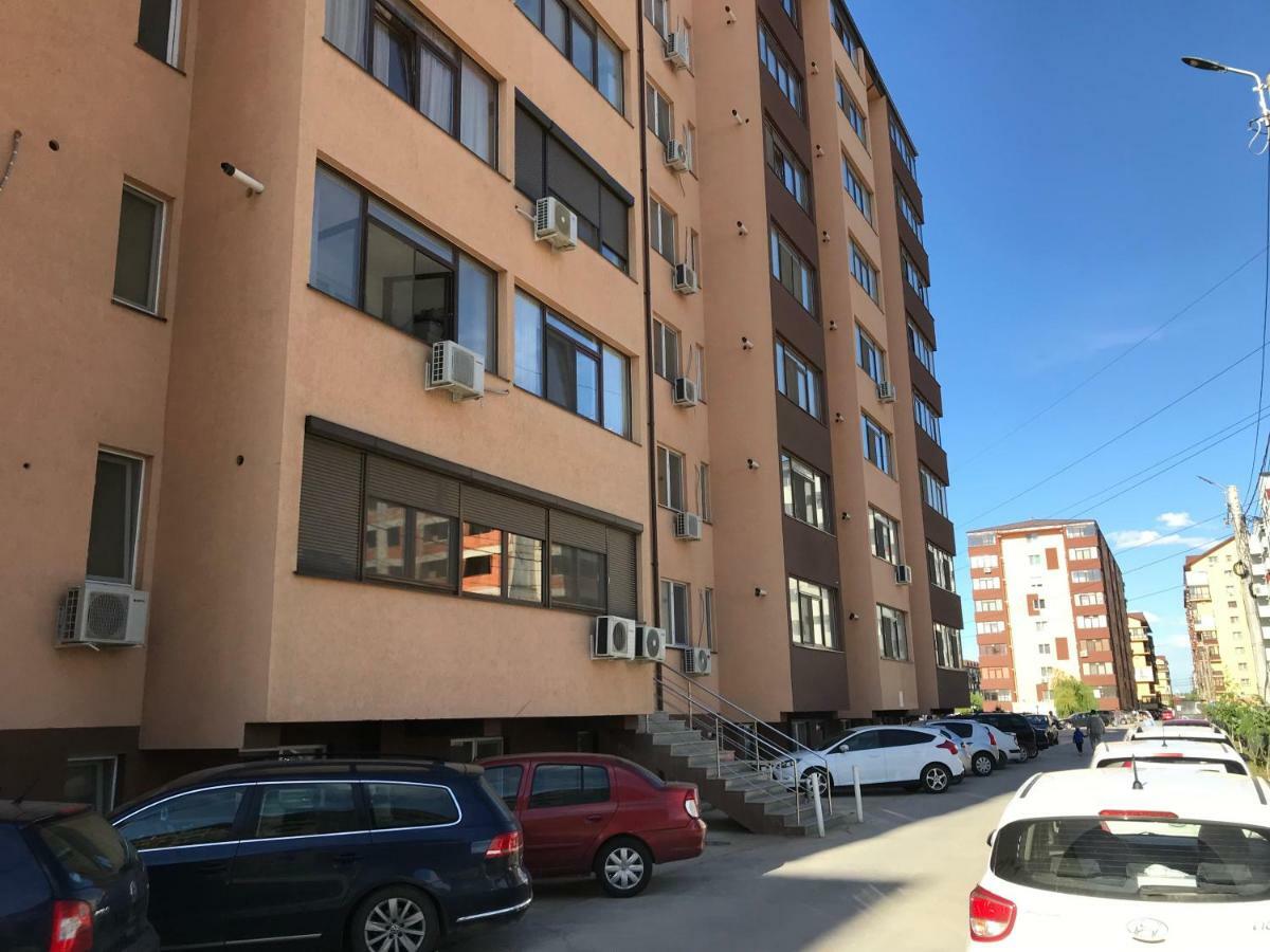 Studio Residence Militari M5 Chiajna Eksteriør billede
